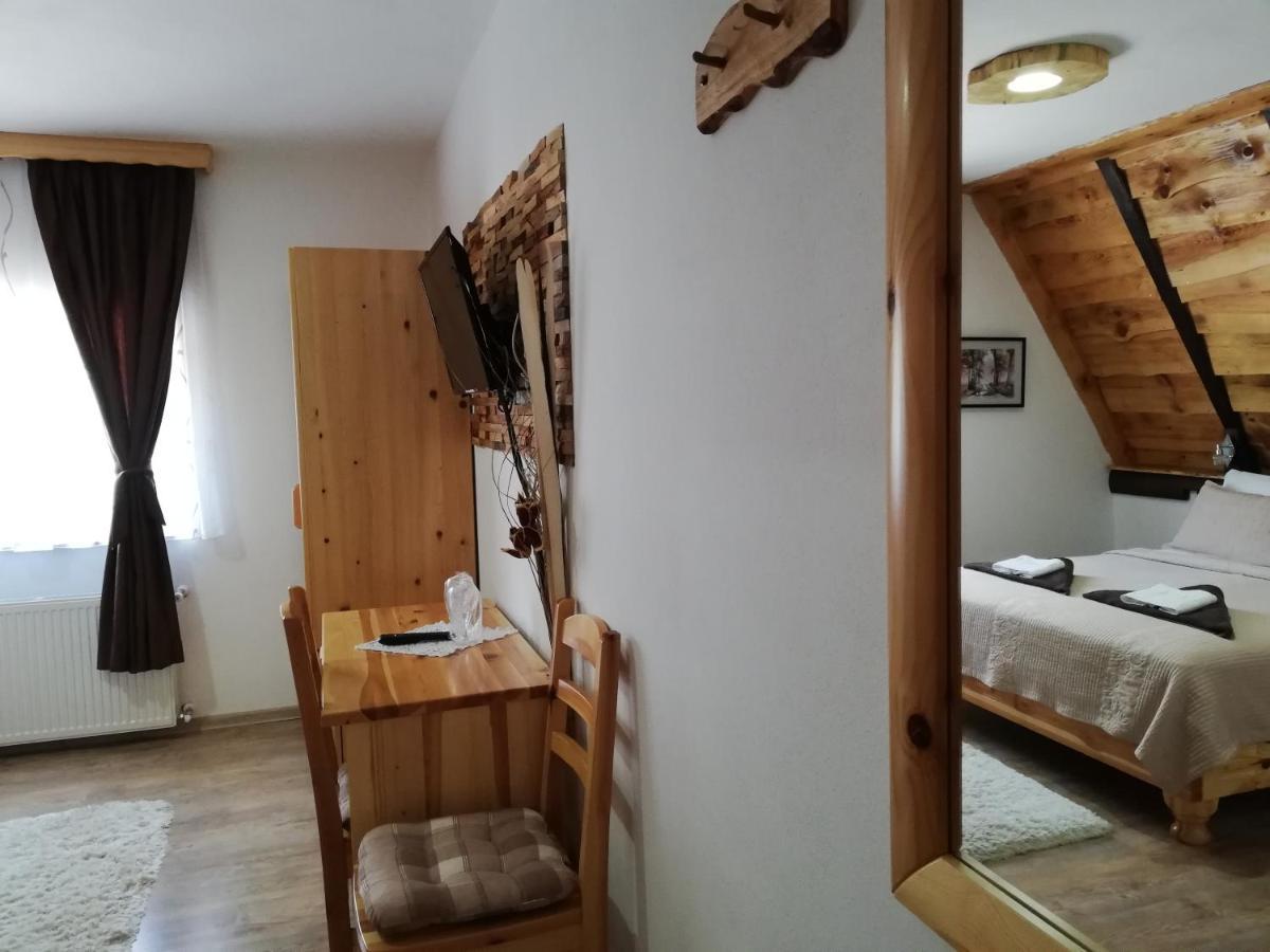 Rustic Lodge Plitvice 1 Plitvička Jezera エクステリア 写真