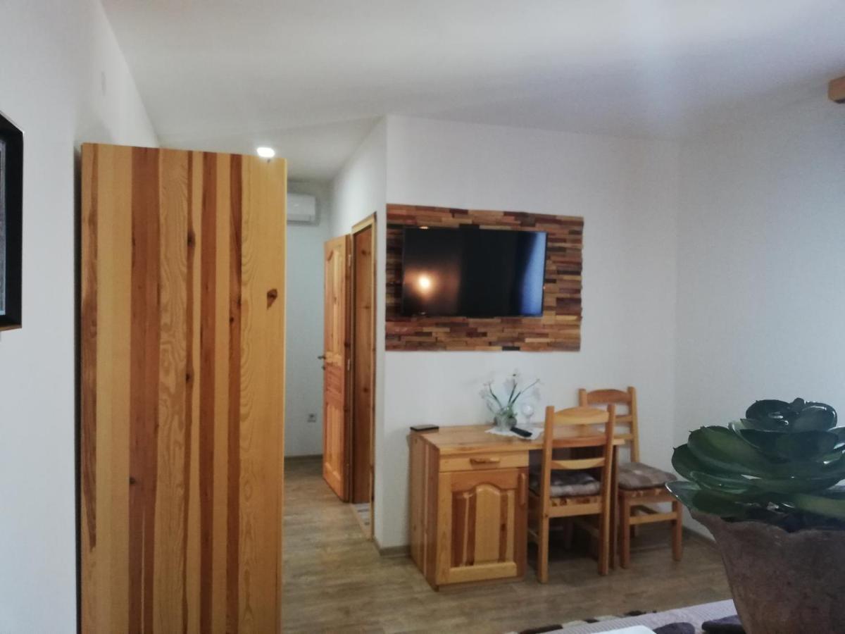 Rustic Lodge Plitvice 1 Plitvička Jezera エクステリア 写真