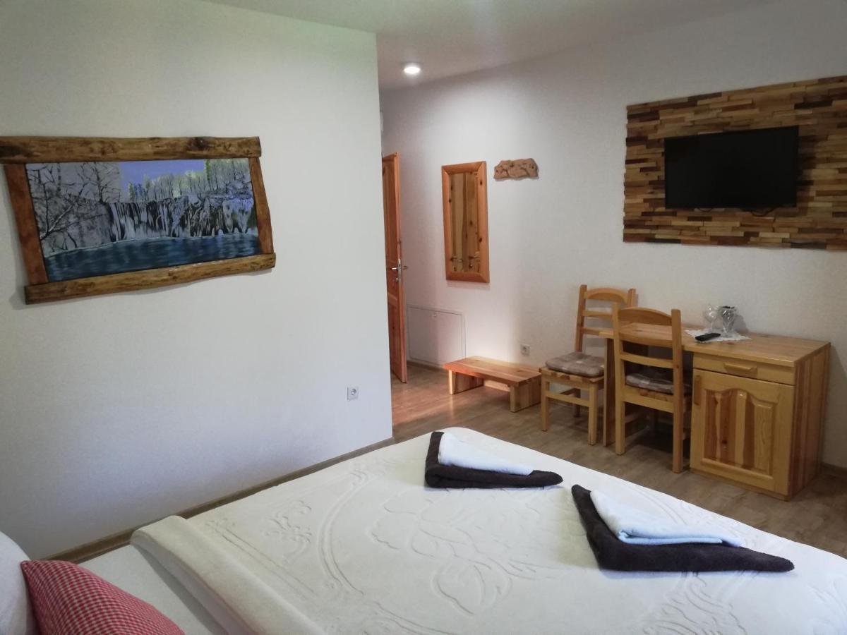 Rustic Lodge Plitvice 1 Plitvička Jezera エクステリア 写真