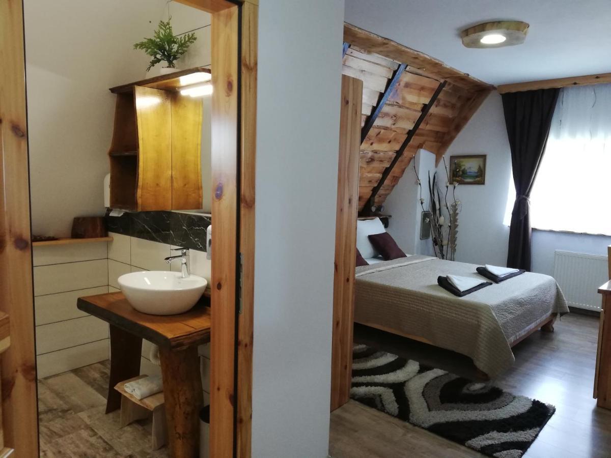 Rustic Lodge Plitvice 1 Plitvička Jezera エクステリア 写真