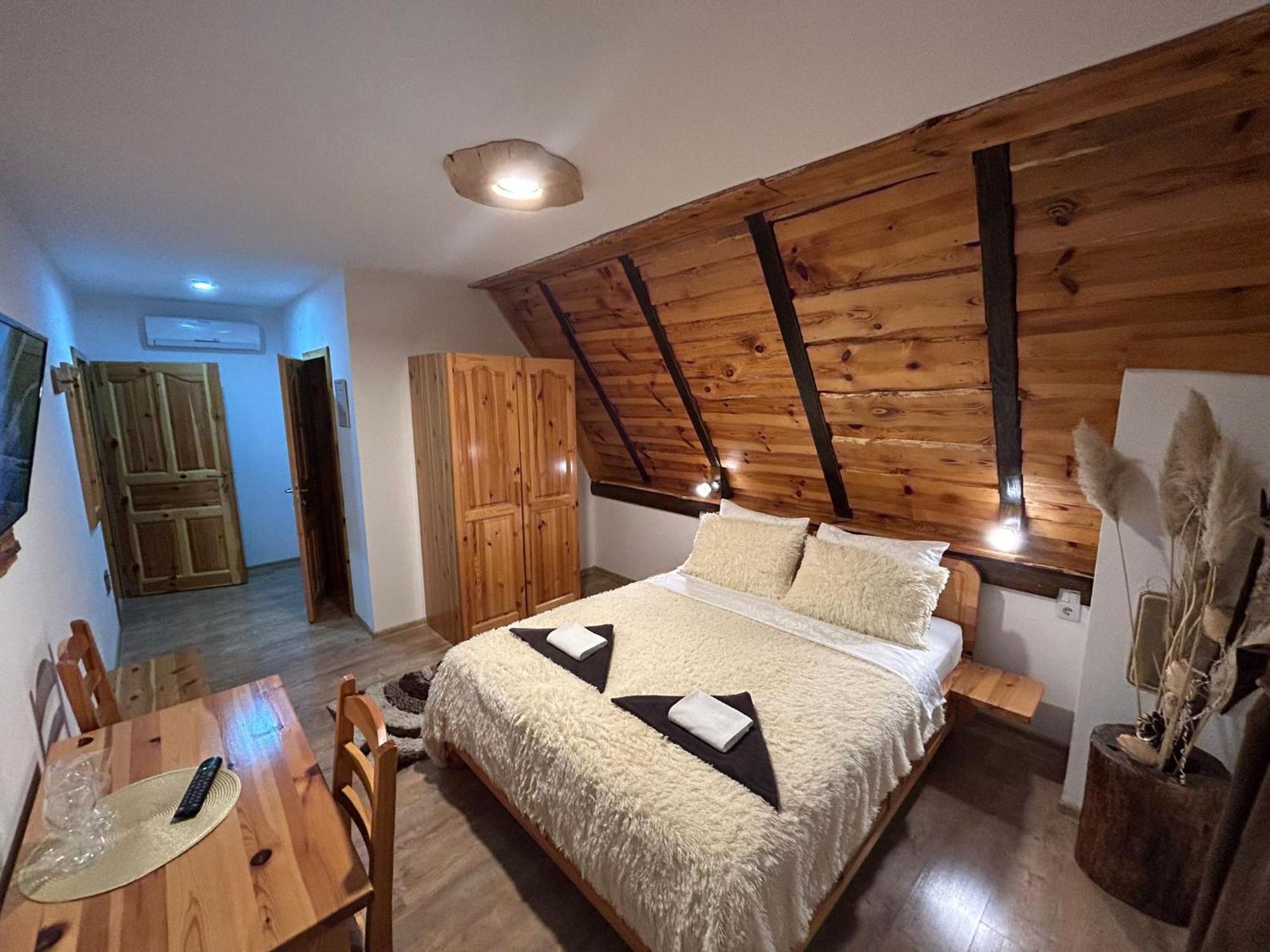 Rustic Lodge Plitvice 1 Plitvička Jezera エクステリア 写真