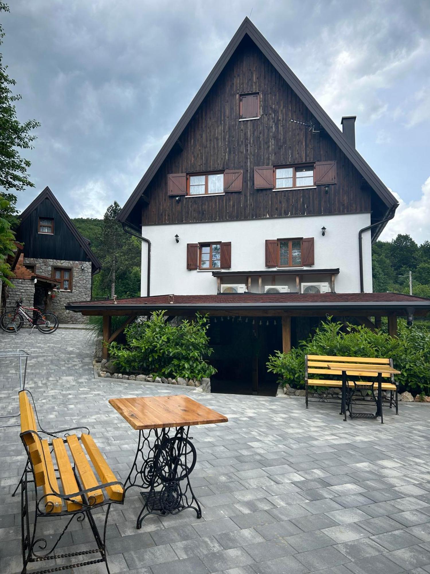Rustic Lodge Plitvice 1 Plitvička Jezera エクステリア 写真